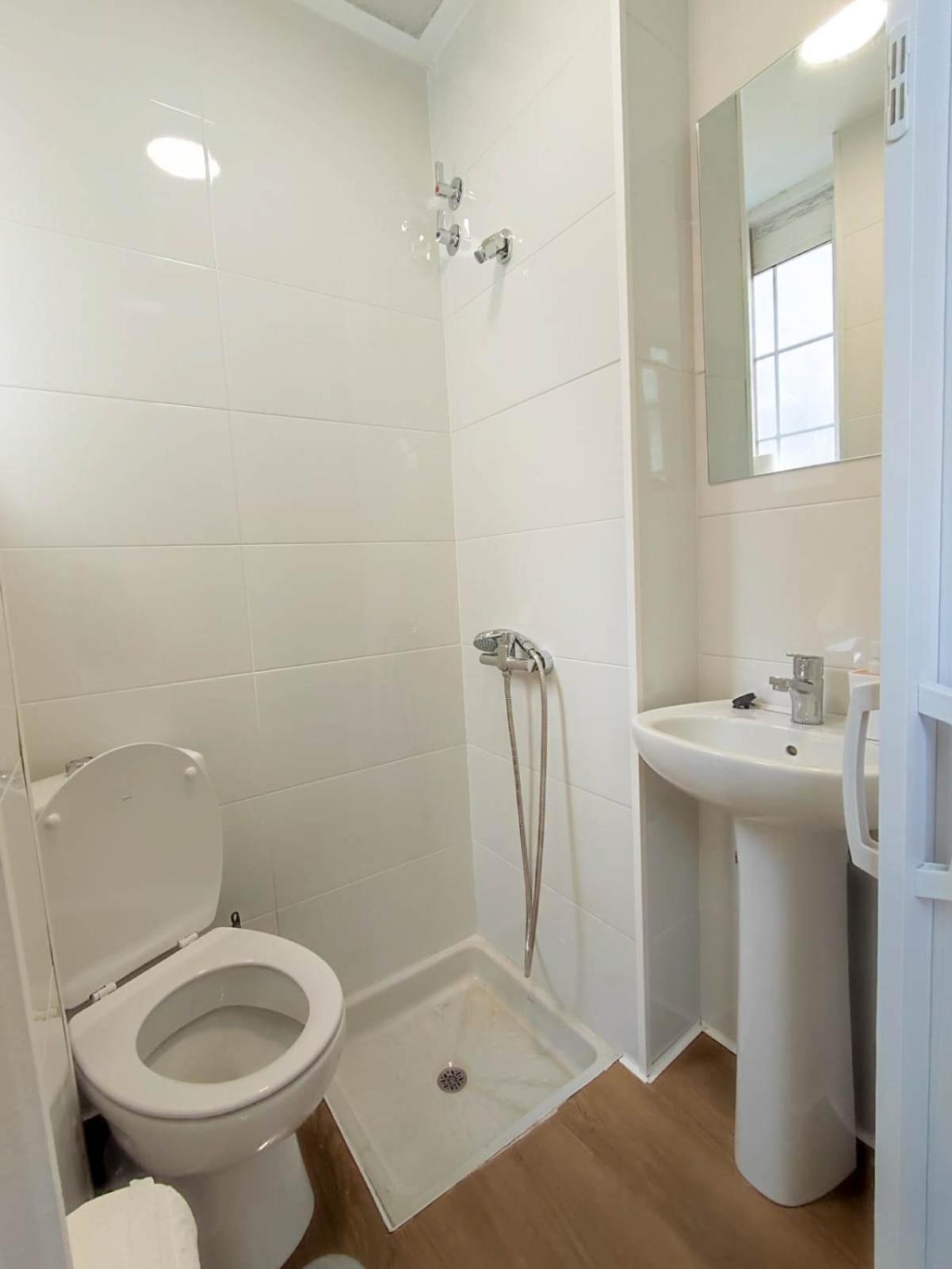 Hostal Airinos De ויגו מראה חיצוני תמונה